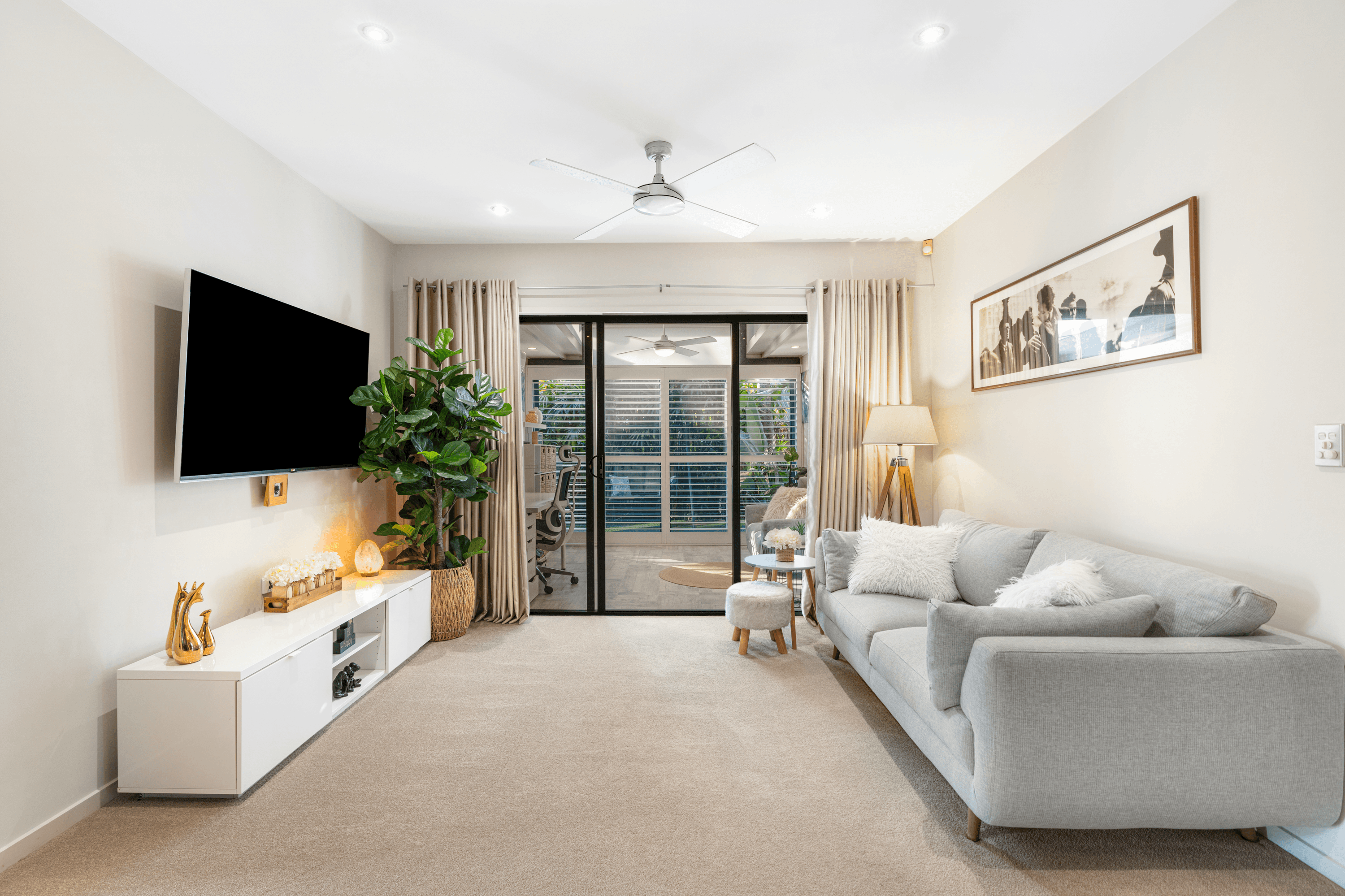 16 Ceil Circuit, COOMERA WATERS, QLD 4209