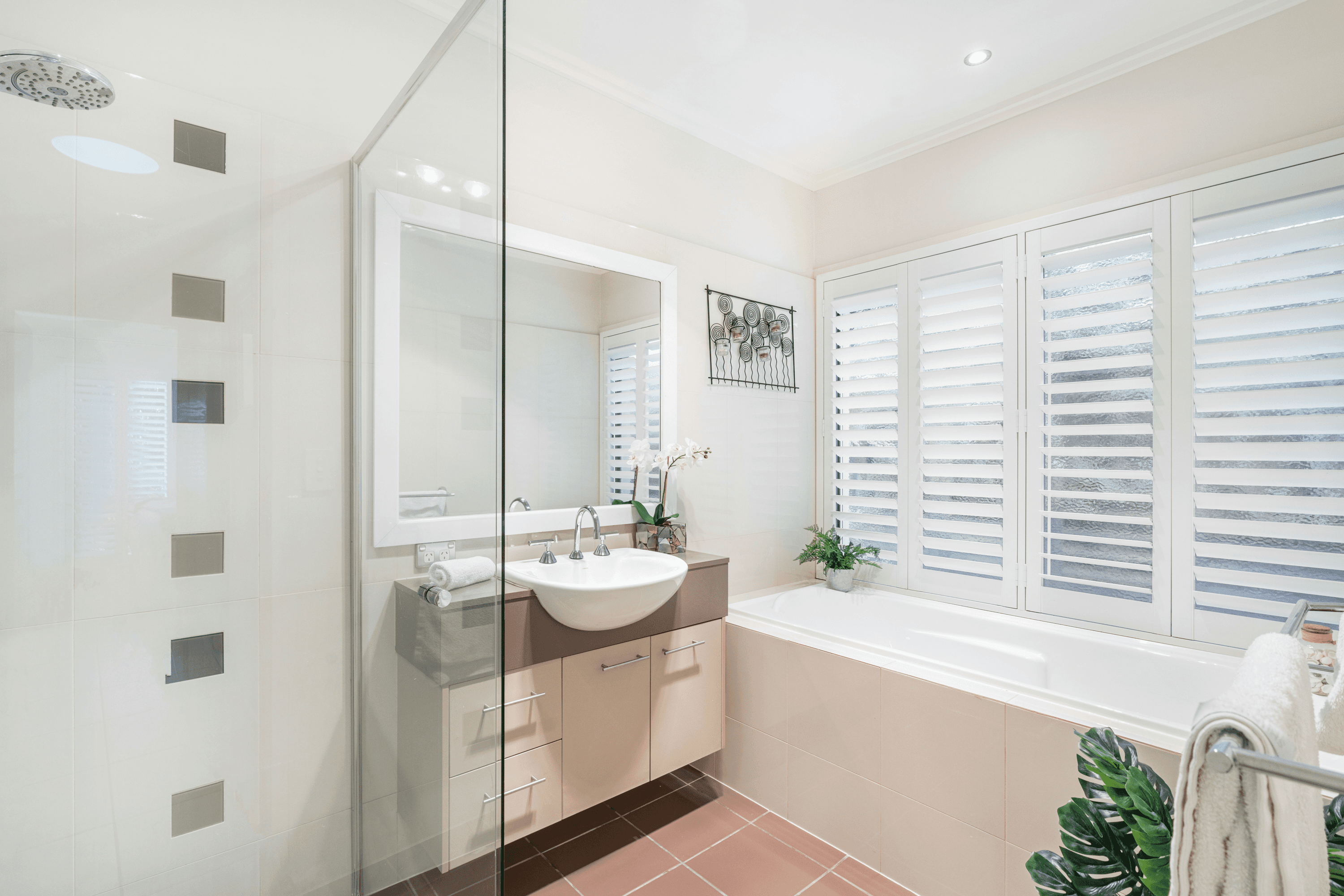 16 Ceil Circuit, COOMERA WATERS, QLD 4209