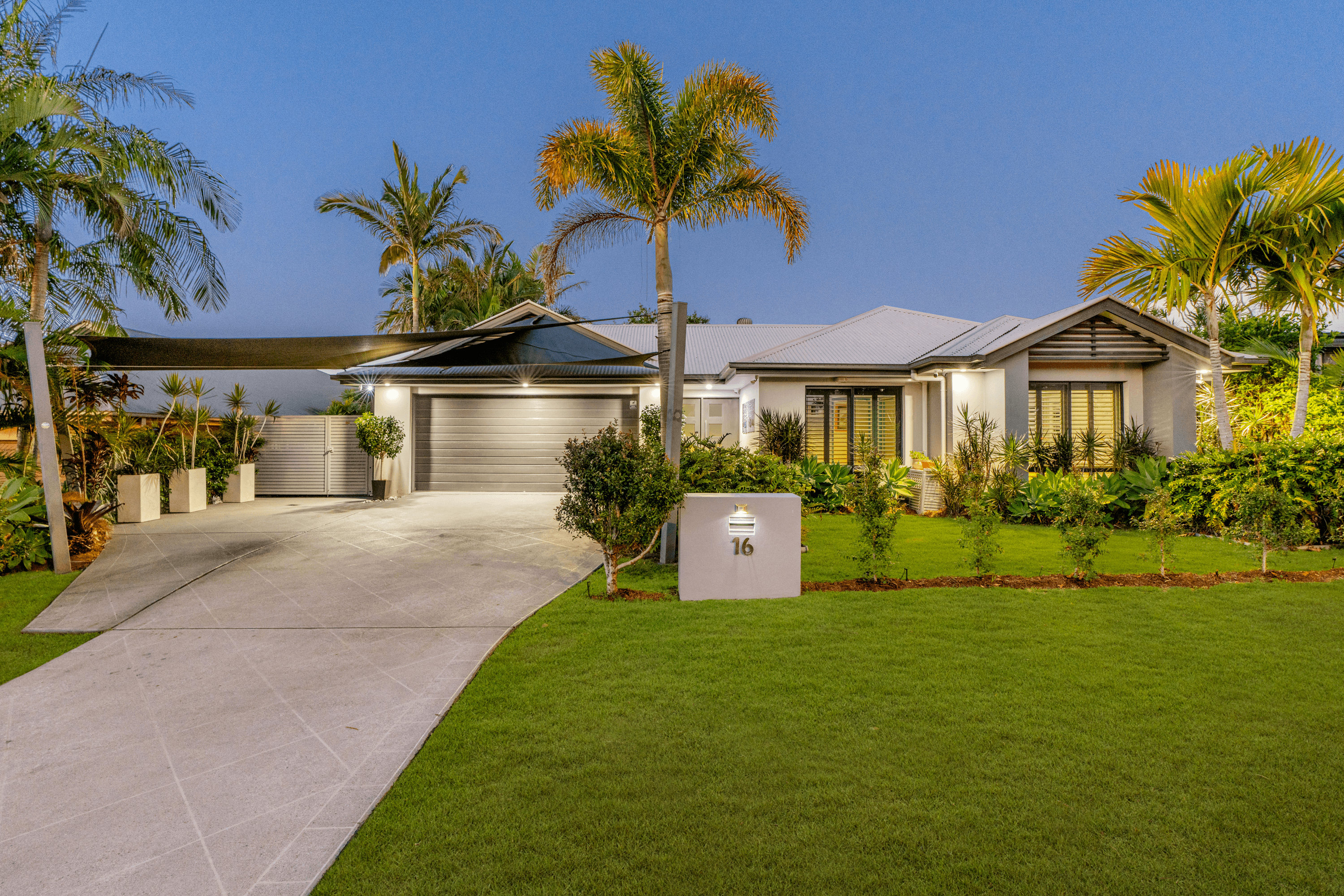 16 Ceil Circuit, COOMERA WATERS, QLD 4209