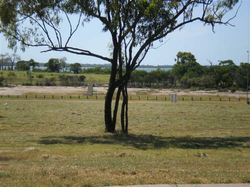 77 Ocean View Drive, BOWEN, QLD 4805