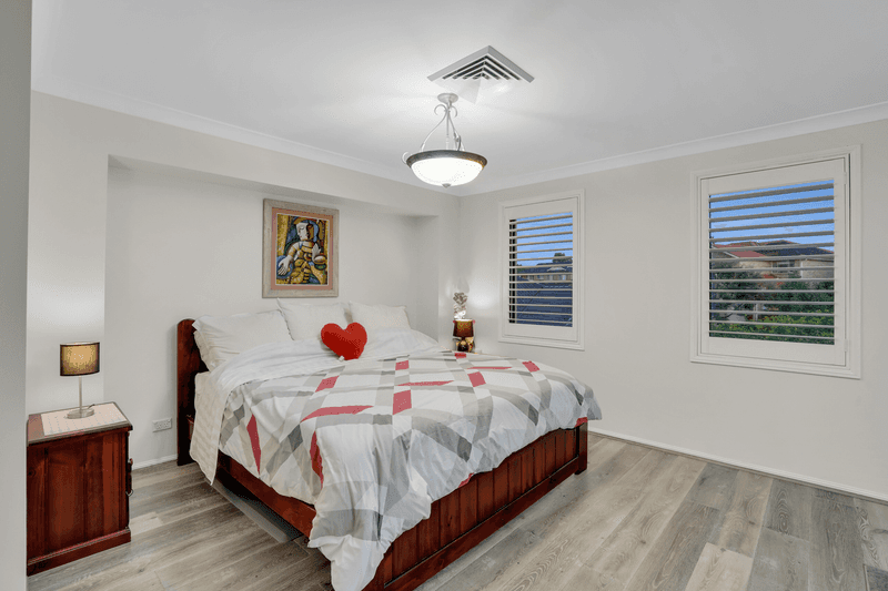 13 Carnival Way, BEAUMONT HILLS, NSW 2155