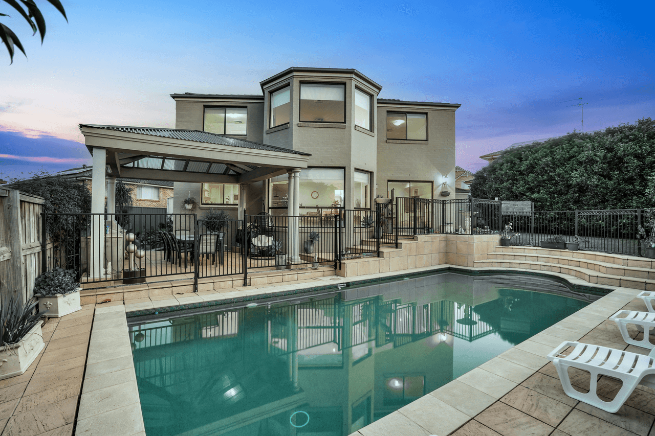 13 Carnival Way, BEAUMONT HILLS, NSW 2155