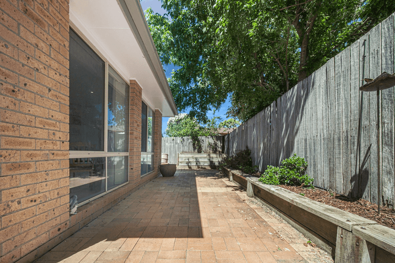 1A Napper Place, CHARNWOOD, ACT 2615