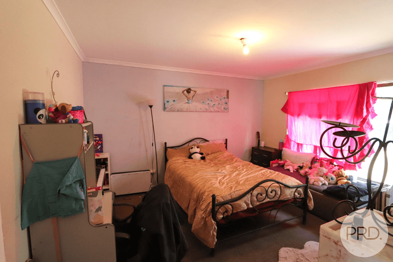 34 CARABOST Street, ROSEWOOD, NSW 2652