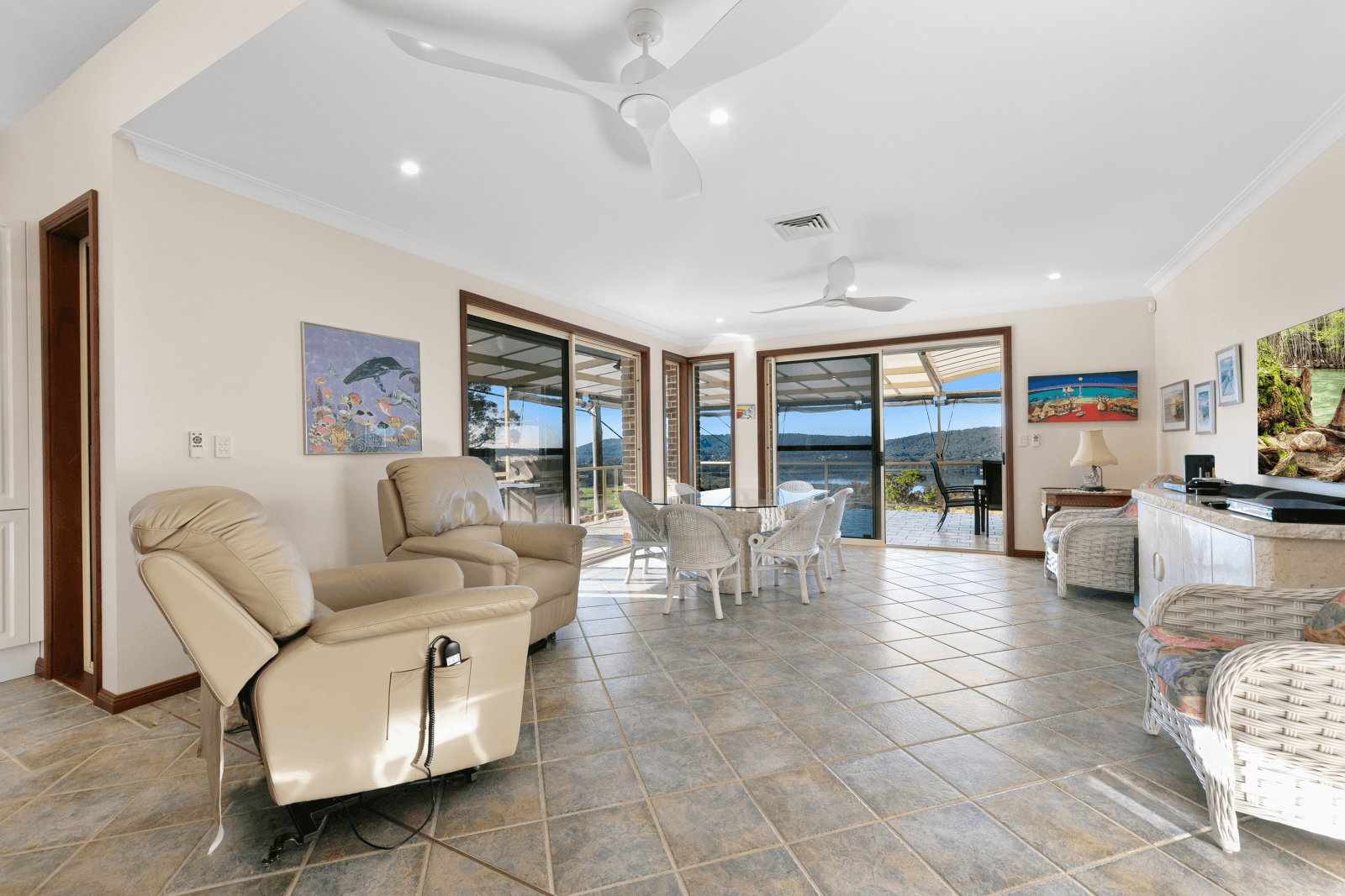 45 Bay View Avenue, East Gosford, NSW 2250