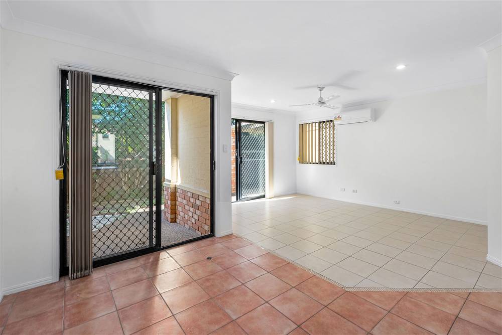 2/132 Kate street, CARINA, QLD 4152