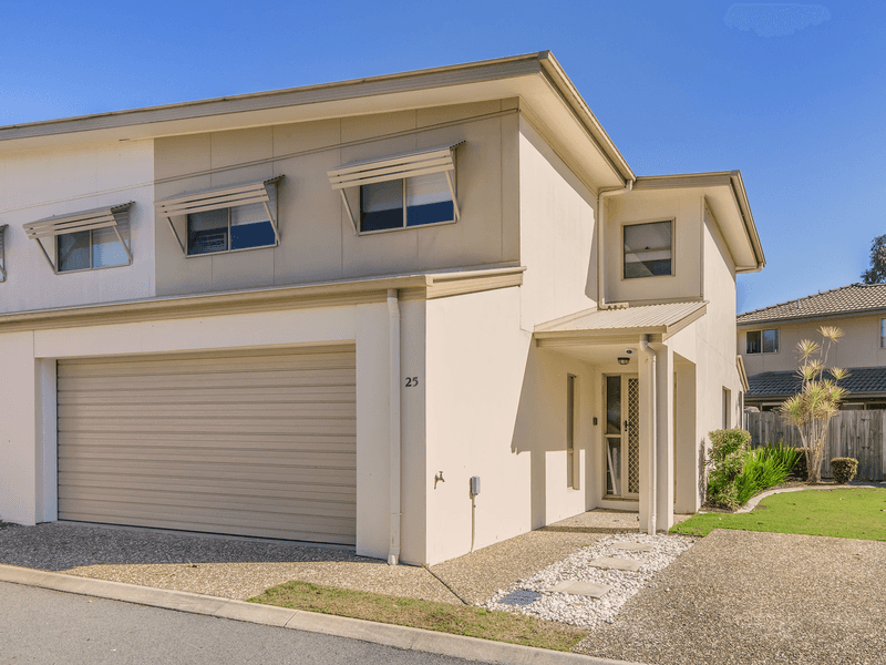 25/2 Weir Drive, UPPER COOMERA, QLD 4209