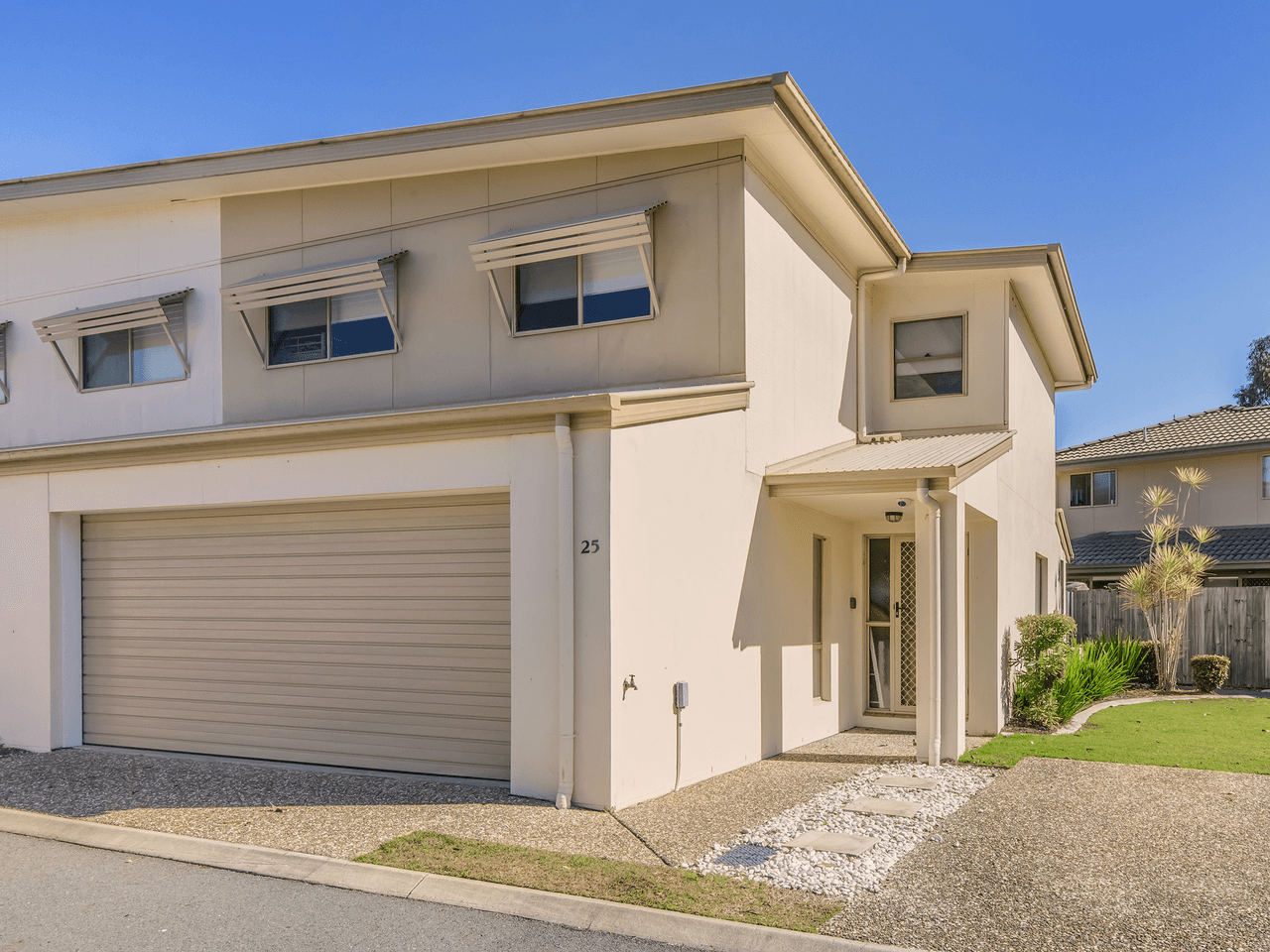 25/2 Weir Drive, UPPER COOMERA, QLD 4209