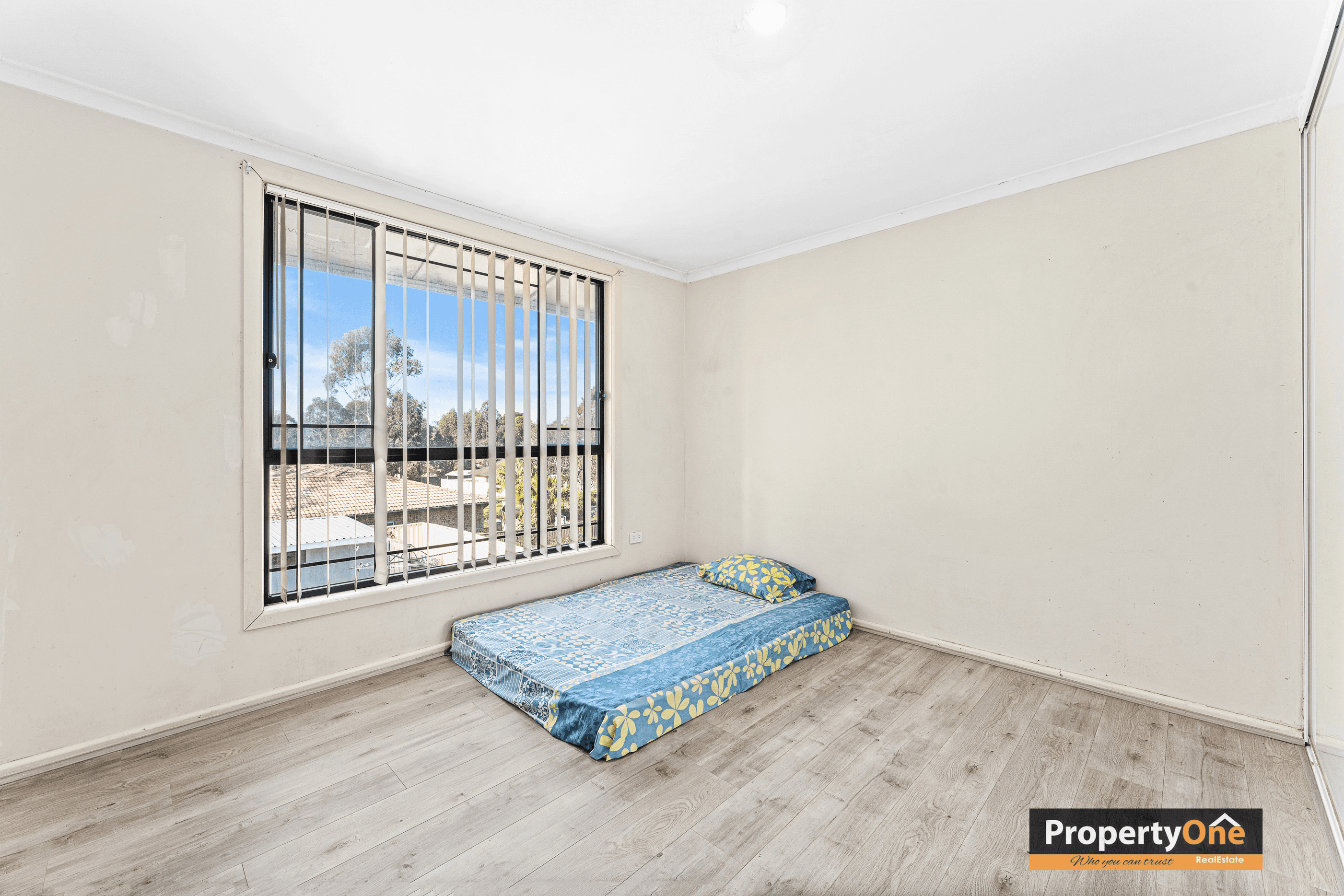 8A Usher Crescent, SEFTON, NSW 2162