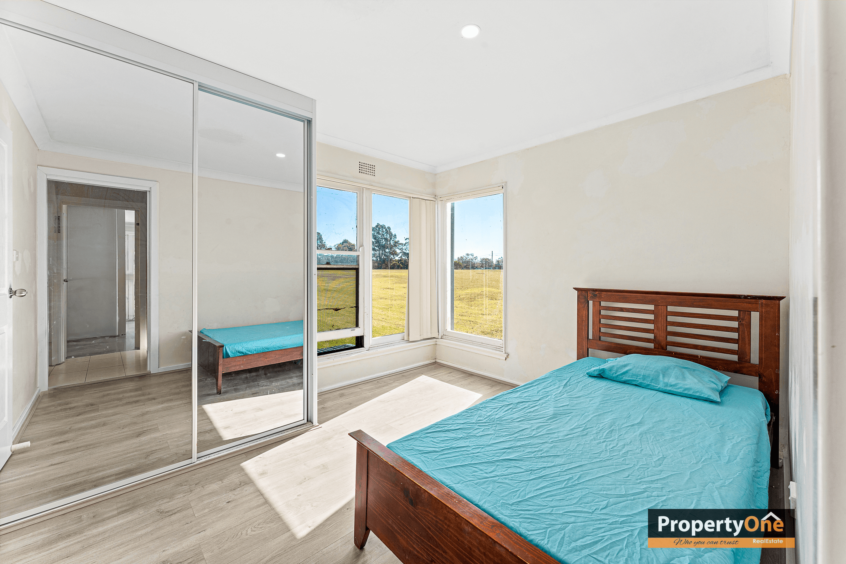 8A Usher Crescent, SEFTON, NSW 2162