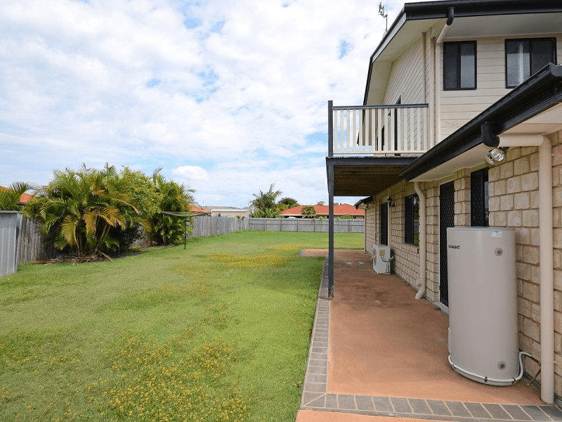 6 Wyuna Court, URANGAN, QLD 4655