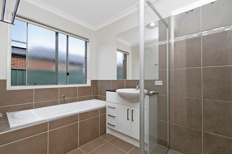 9 Caulfield Drive, ASCOT, VIC 3551