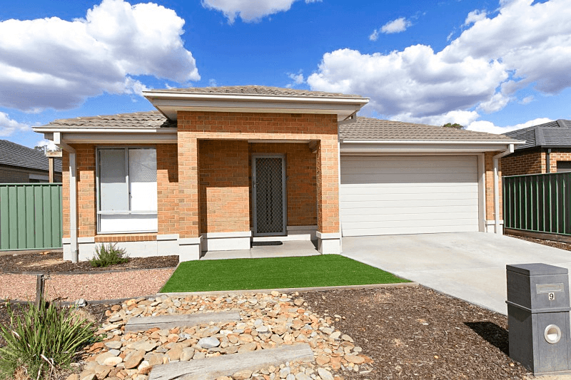 9 Caulfield Drive, ASCOT, VIC 3551