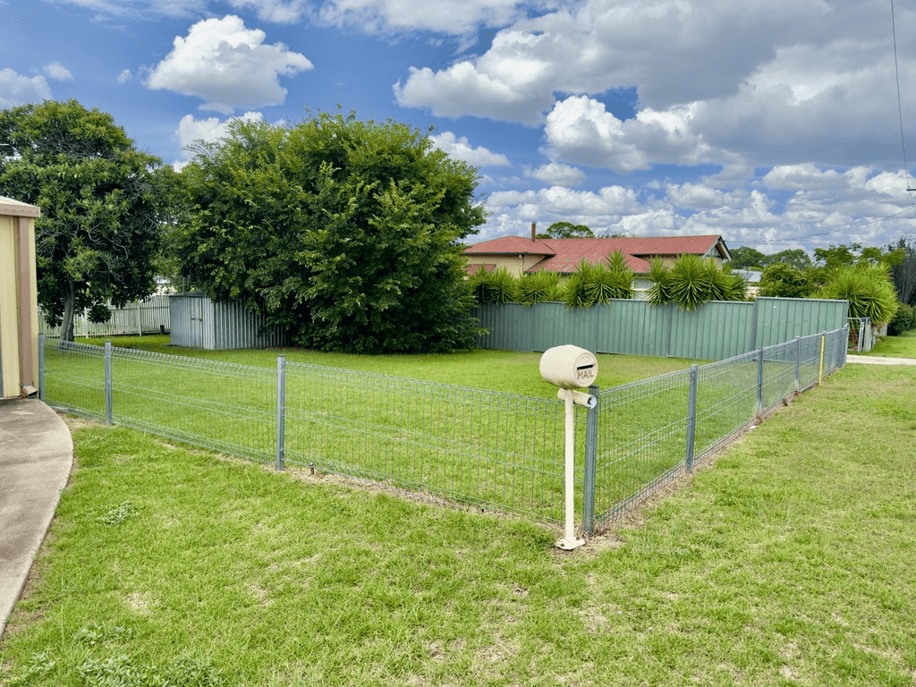 31 Baguley St, Warwick, QLD 4370