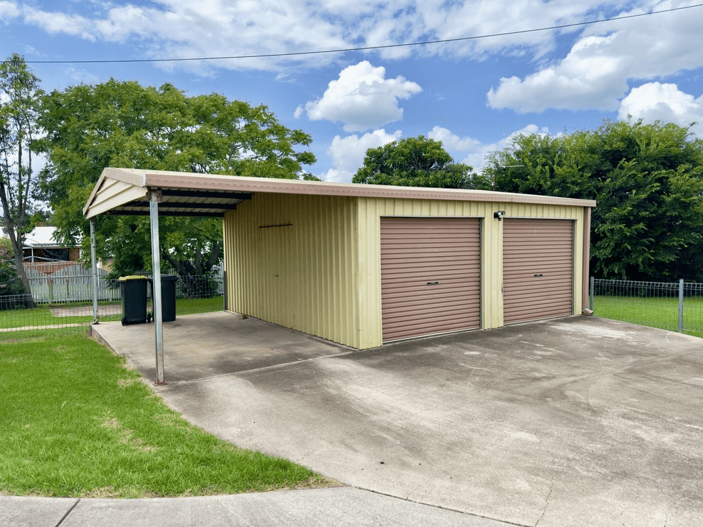 31 Baguley St, Warwick, QLD 4370