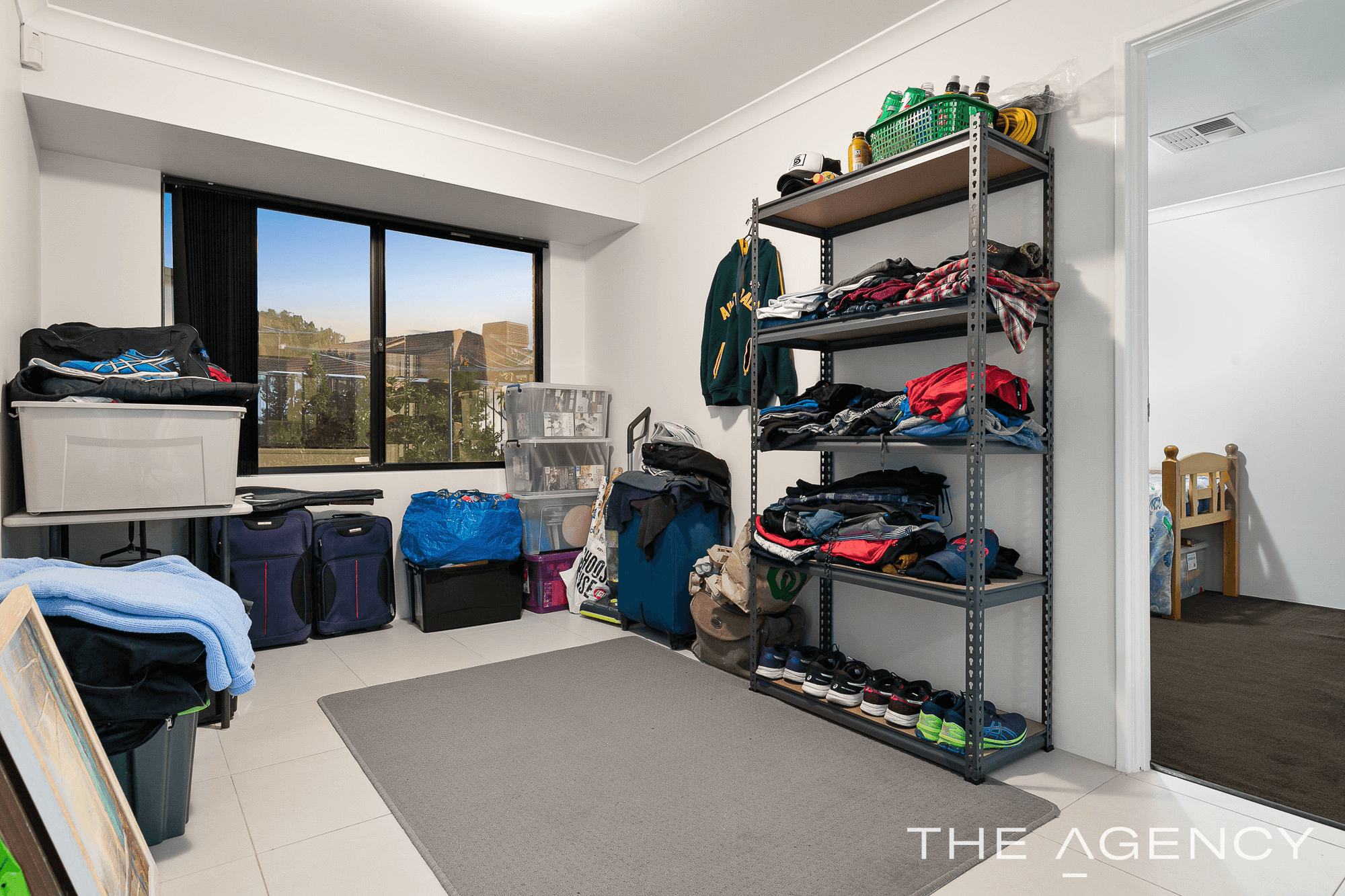 50 Montebourg Meander, Port Kennedy, WA 6172