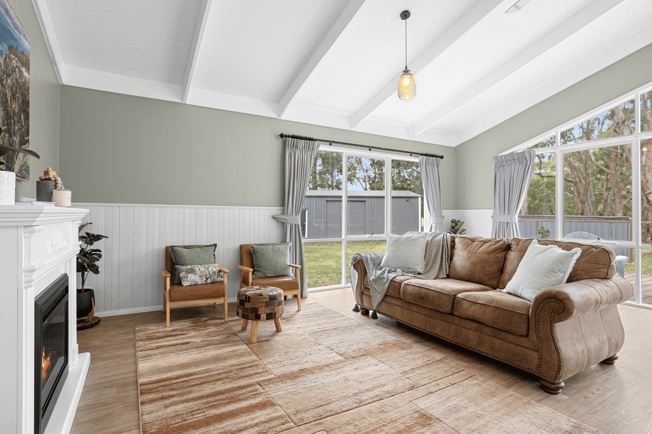 119 Feeneys Lane, BENLOCH, VIC 3435