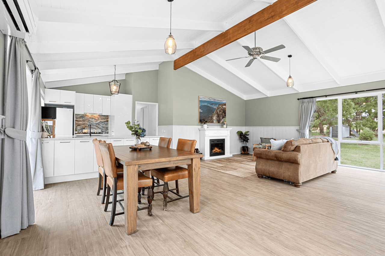 119 Feeneys Lane, BENLOCH, VIC 3435