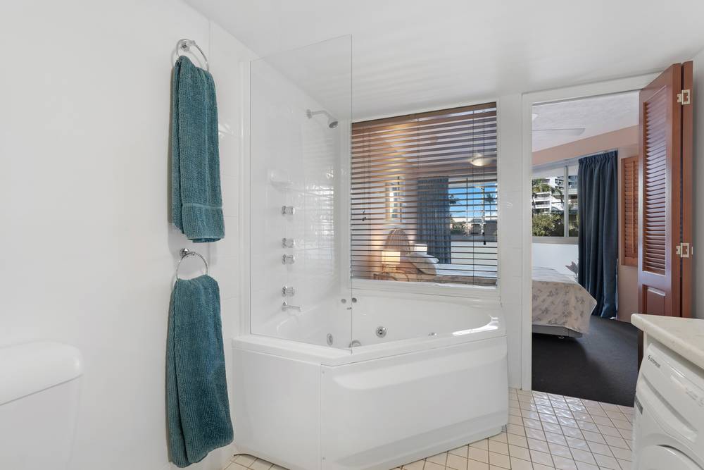14/210-218 Surf Parade, Surfers Paradise, QLD 4217