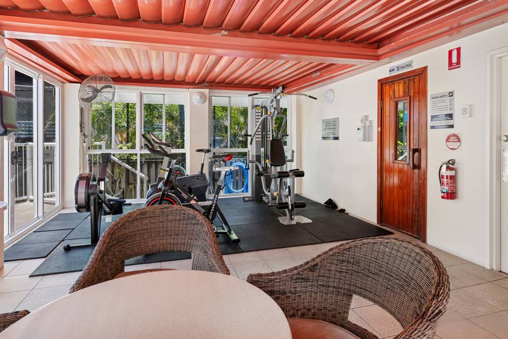 14/210-218 Surf Parade, Surfers Paradise, QLD 4217