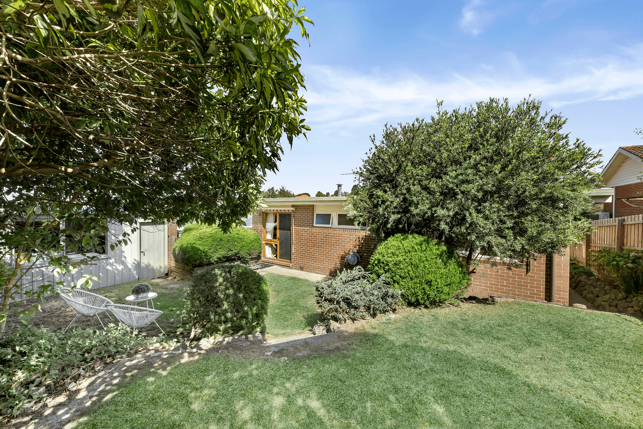 22 Scarlet Ash Drive, TEMPLESTOWE LOWER, VIC 3107