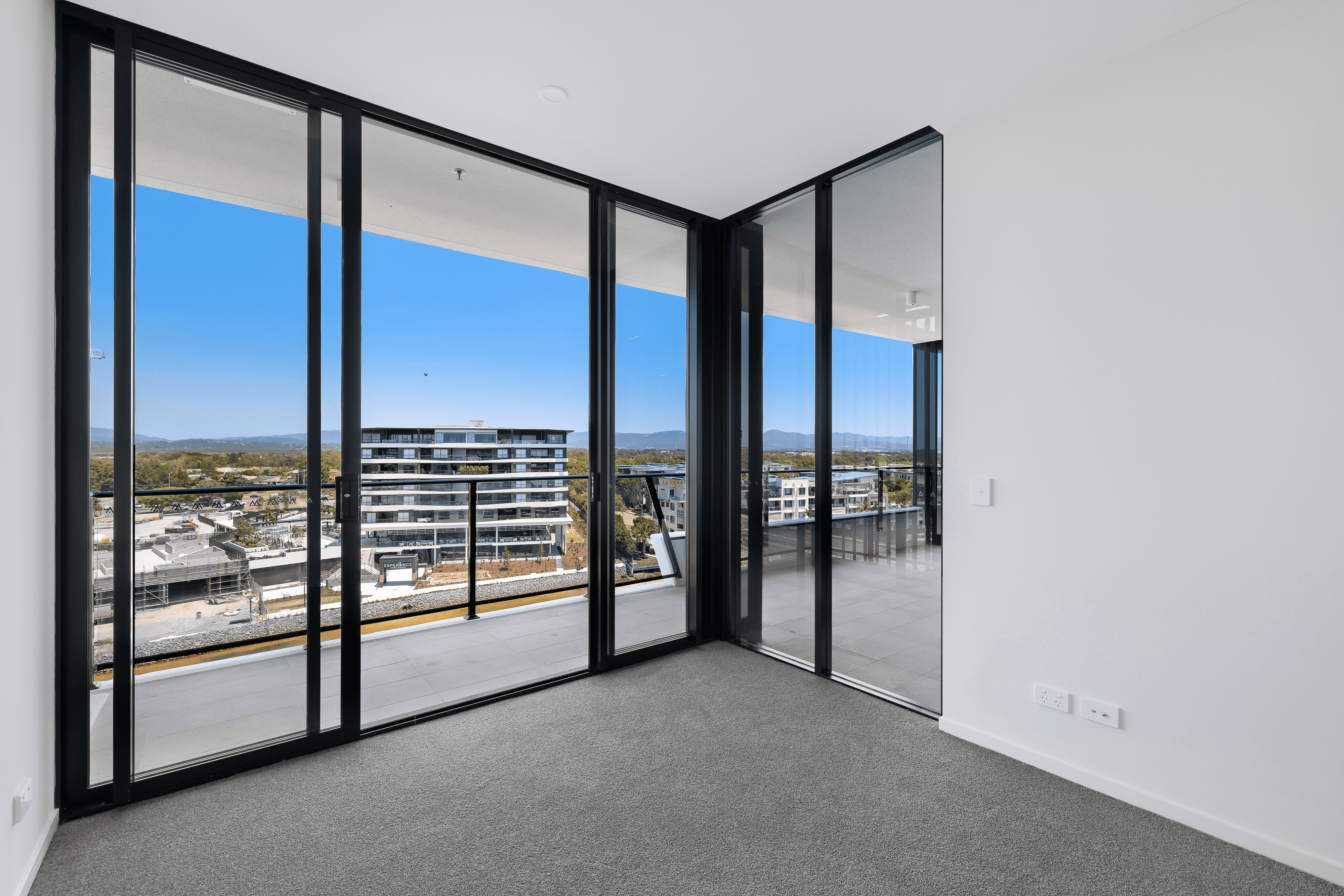 1802/6-8 Sickle Avenue, HOPE ISLAND, QLD 4212