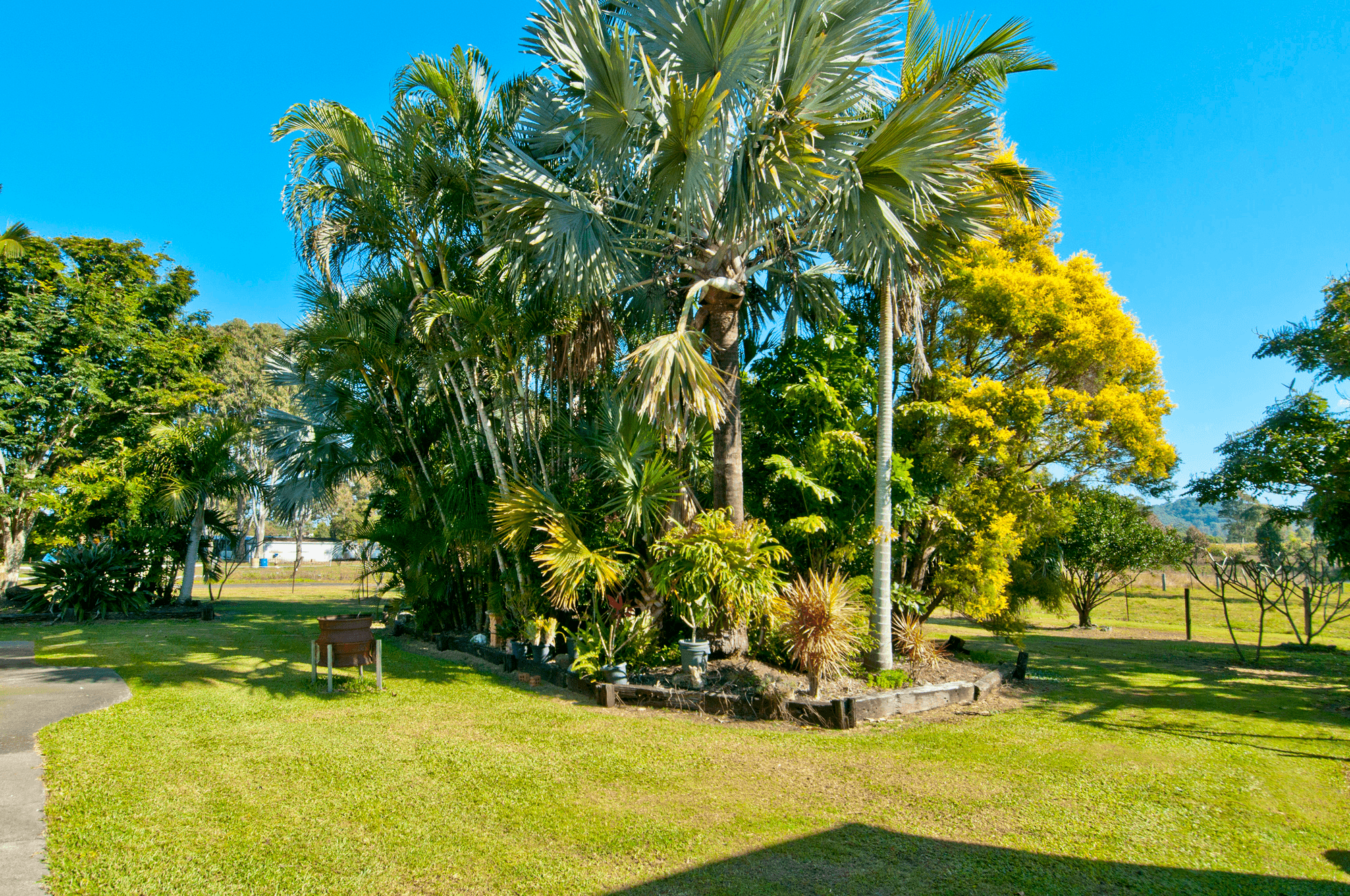 14-16 Ferguson Drive, YATALA, QLD 4207