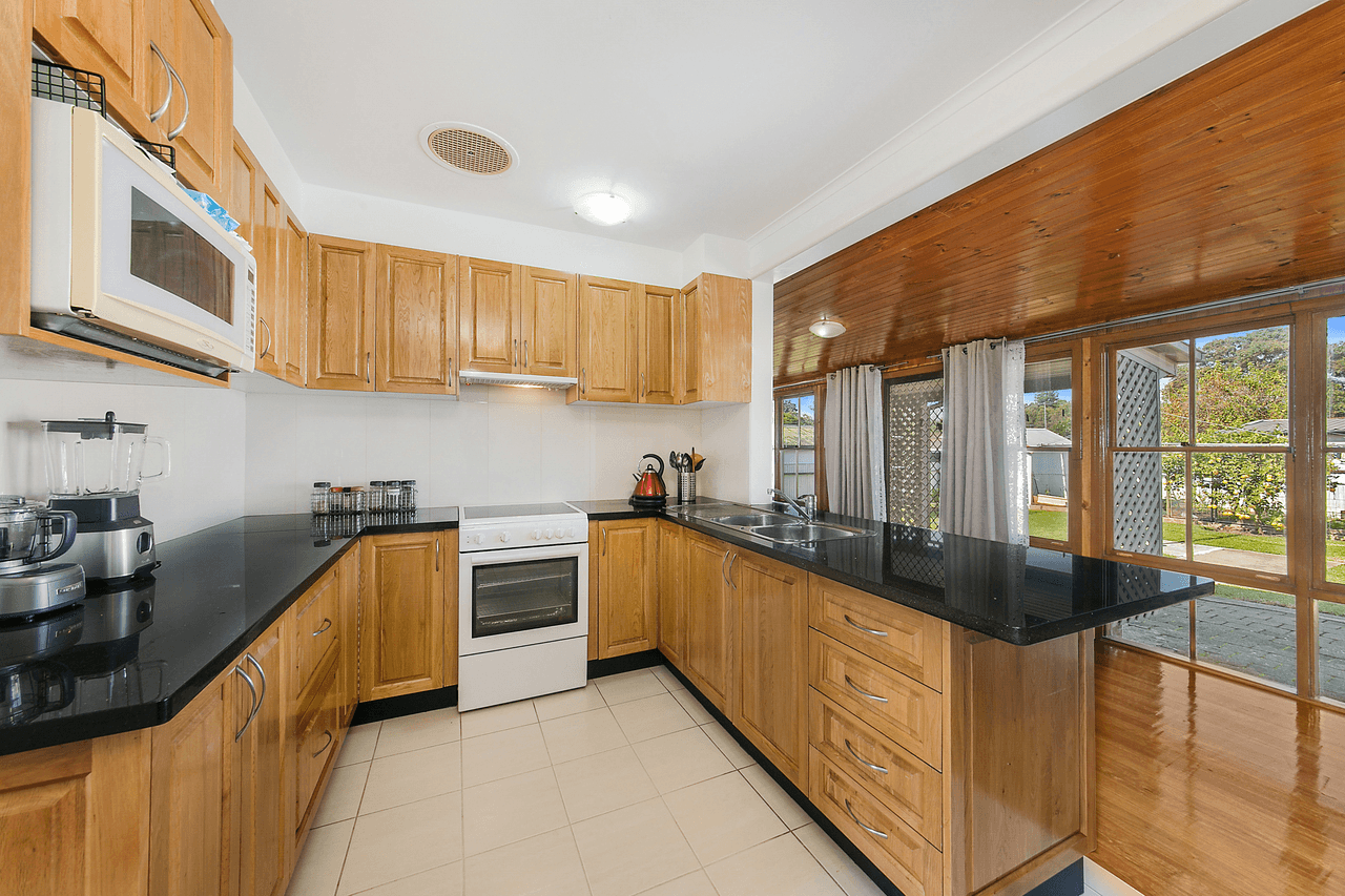 18 Eyre Street, SMITHFIELD, NSW 2164