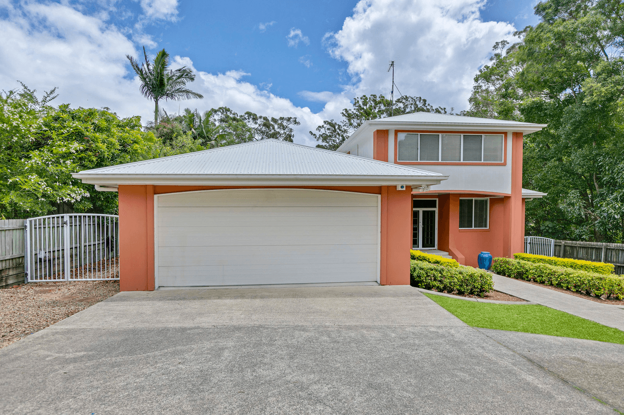 4 Carisbrook Court, Little Mountain, QLD 4551