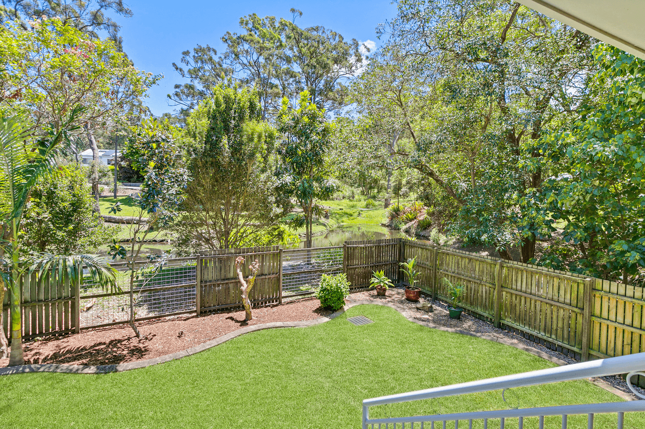 4 Carisbrook Court, Little Mountain, QLD 4551