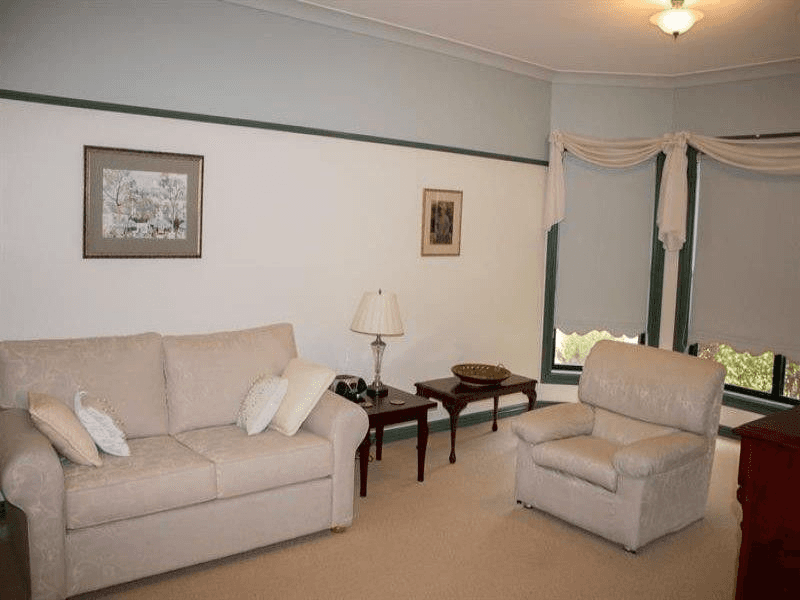 6 Poidevin Place, Dubbo, NSW 2830