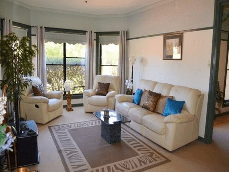 6 Poidevin Place, Dubbo, NSW 2830