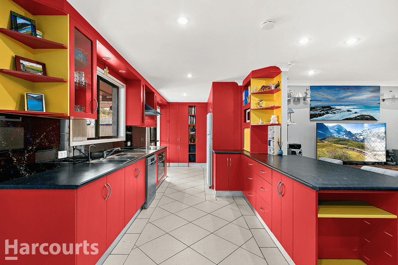 7 Ribbonwood Place, ALBION PARK RAIL, NSW 2527