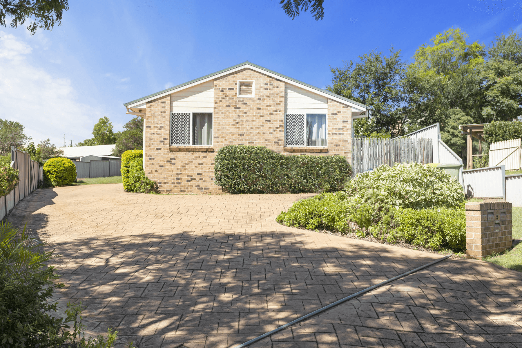 1/3 Quinlan Court, DARLING HEIGHTS, QLD 4350