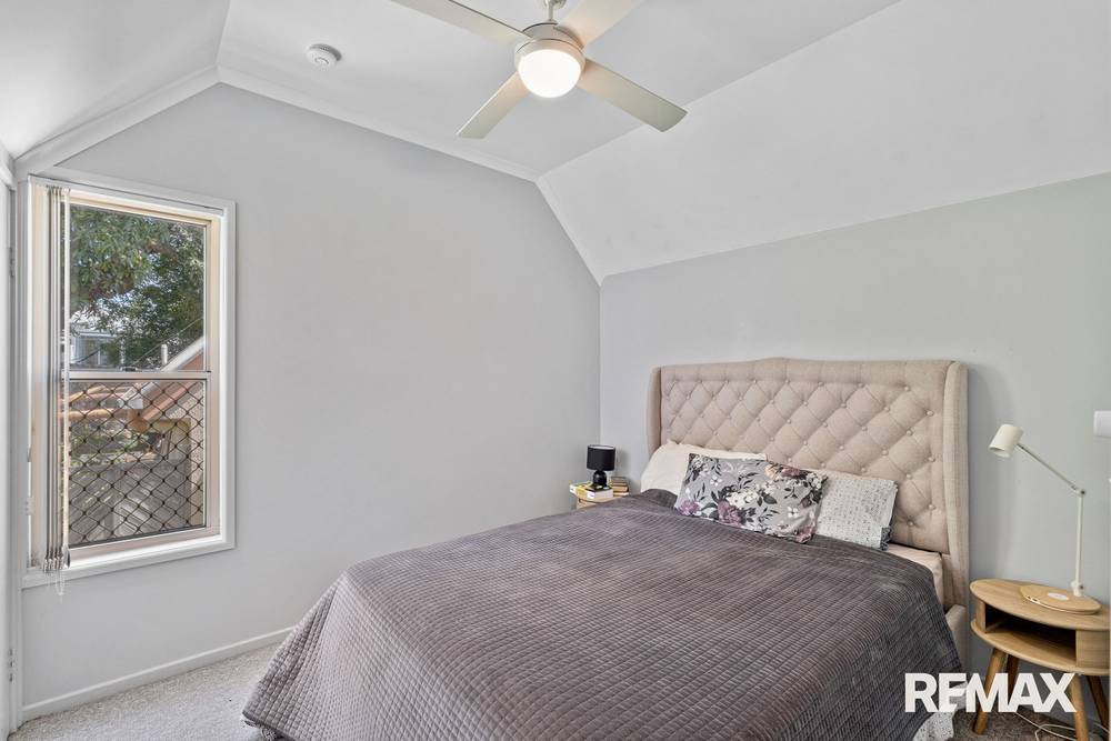 2/13 Fairmeadow Road, NAMBOUR, QLD 4560