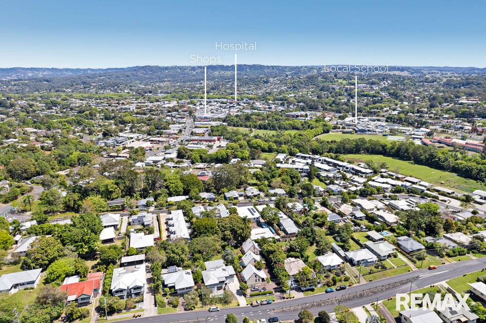 2/13 Fairmeadow Road, NAMBOUR, QLD 4560