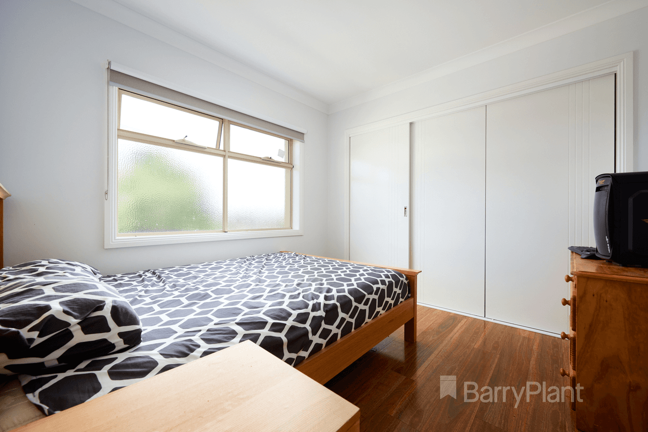 2/5 Elray Avenue, Dandenong, VIC 3175