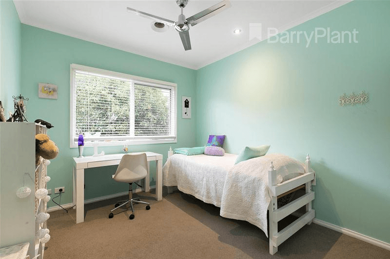 11 Evelyn Court, Dingley Village, VIC 3172