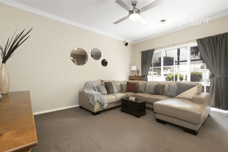 11 Evelyn Court, Dingley Village, VIC 3172