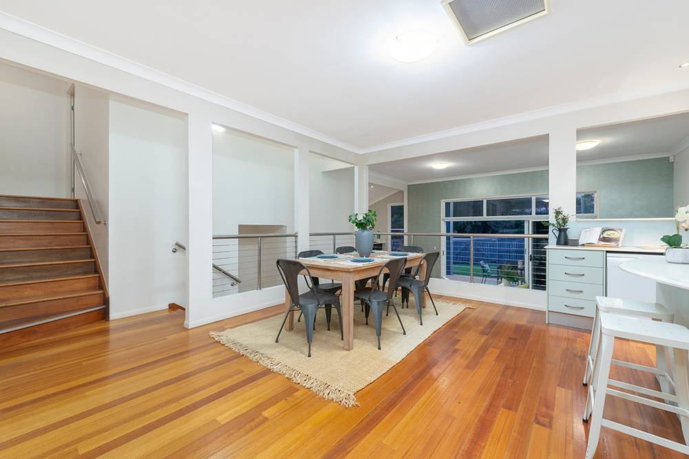 4 Peachester Close, ORMEAU, QLD 4208