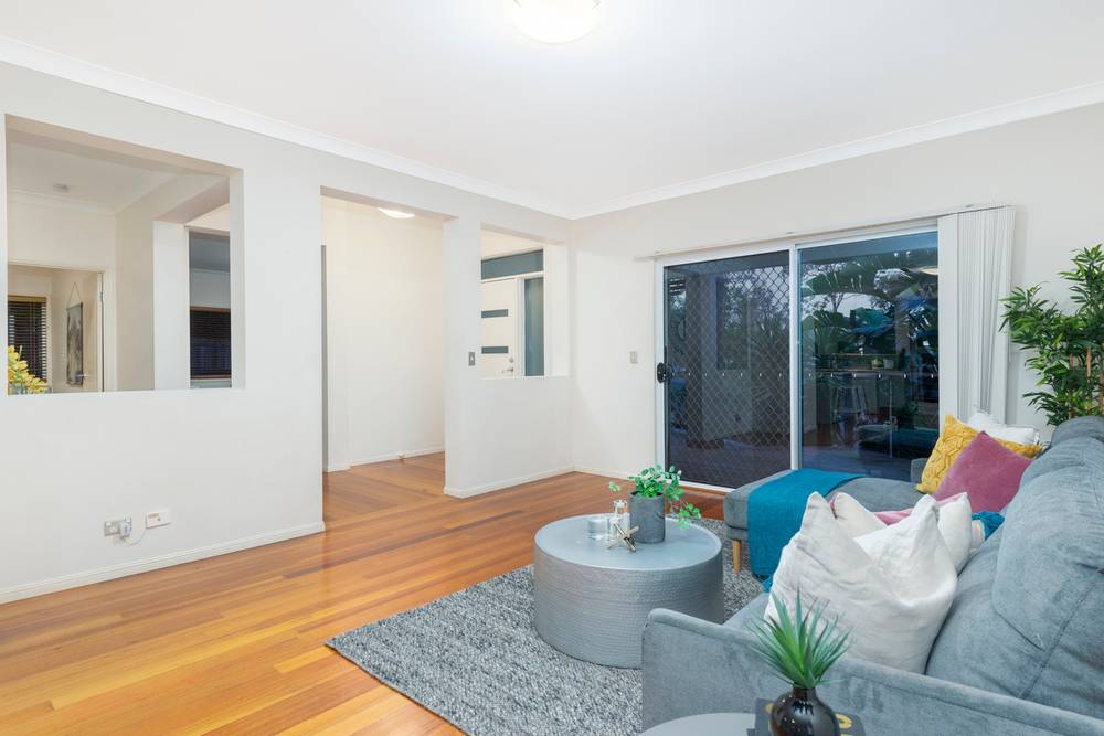 4 Peachester Close, ORMEAU, QLD 4208