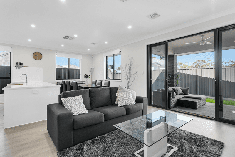 20/145 Chandlers Hill Road, HAPPY VALLEY, SA 5159