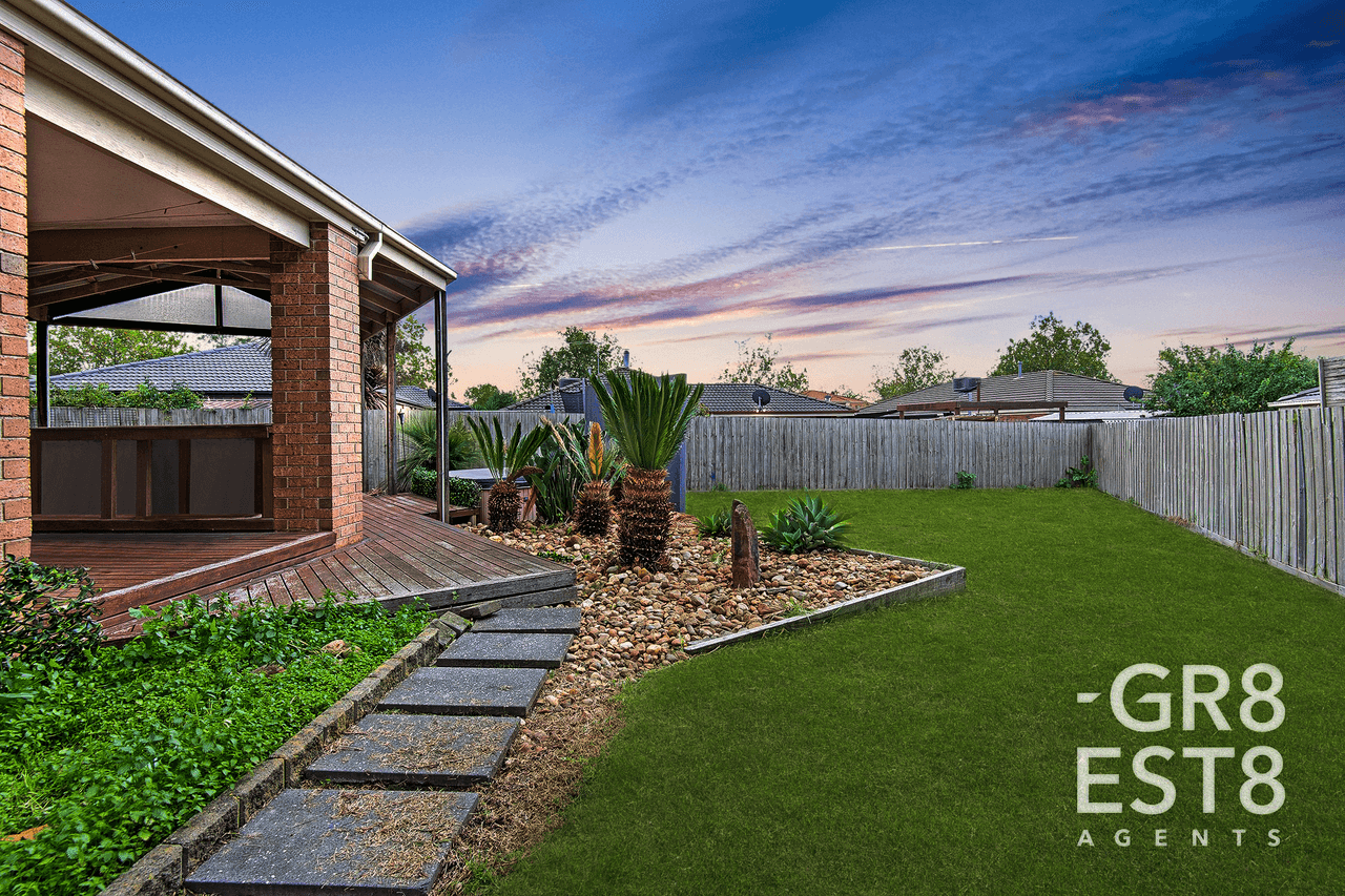 4 Blandford Crescent, NARRE WARREN SOUTH, VIC 3805