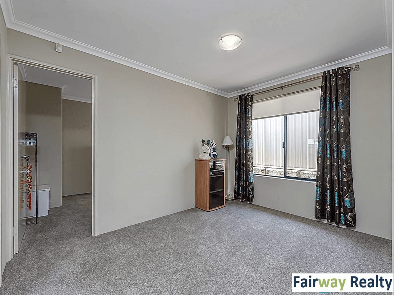 43 St Fillans Bend, WANNEROO, WA 6065