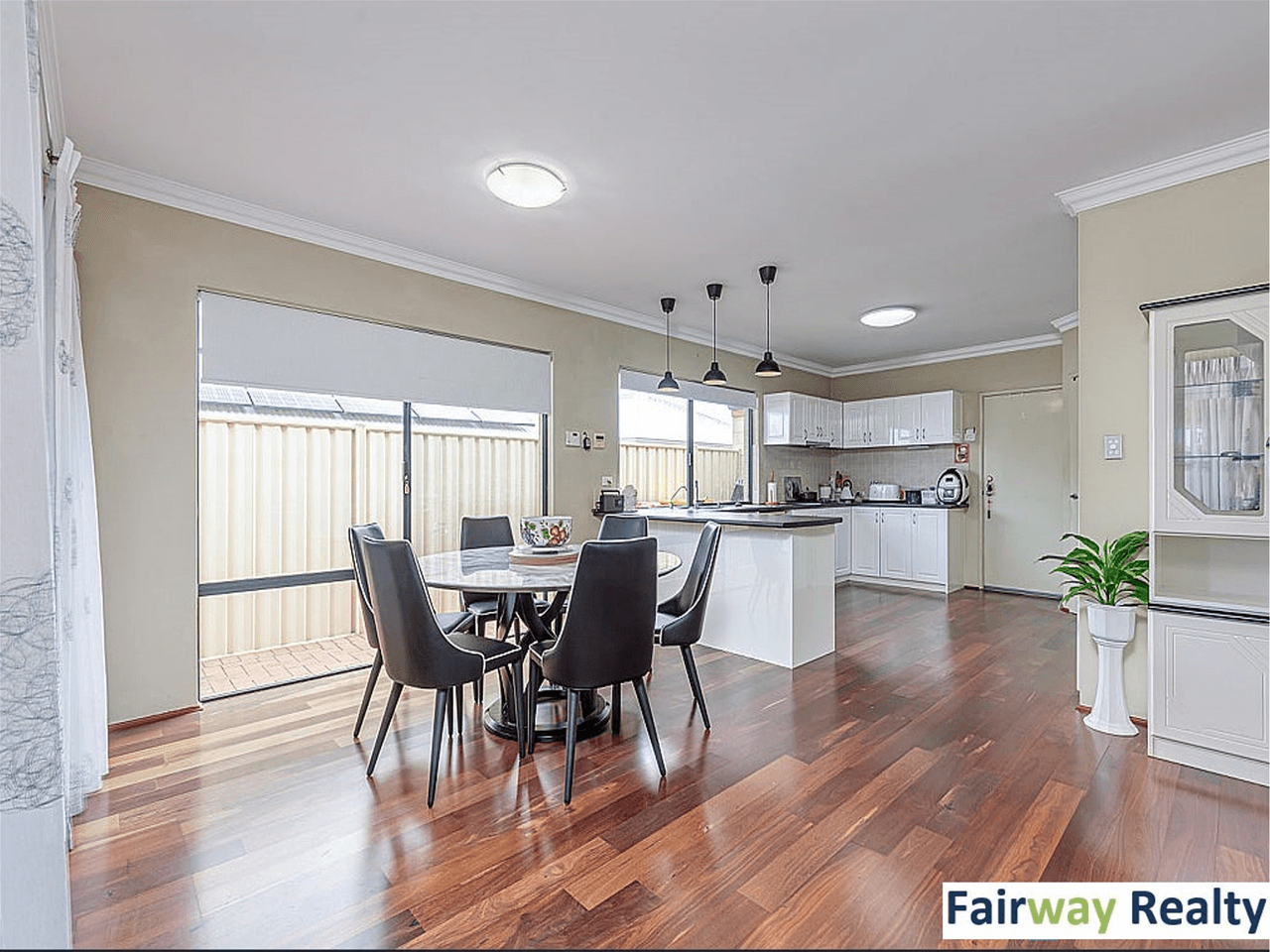 43 St Fillans Bend, WANNEROO, WA 6065