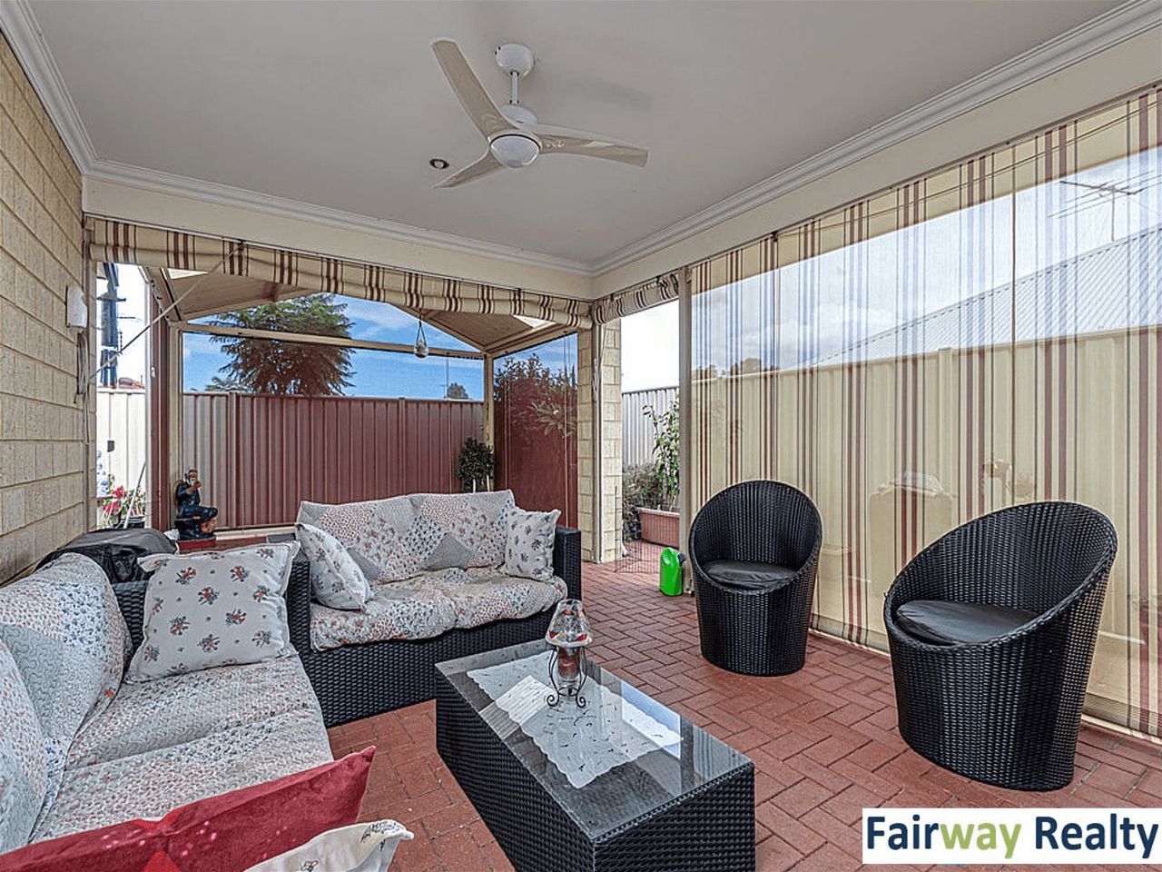 43 St Fillans Bend, WANNEROO, WA 6065