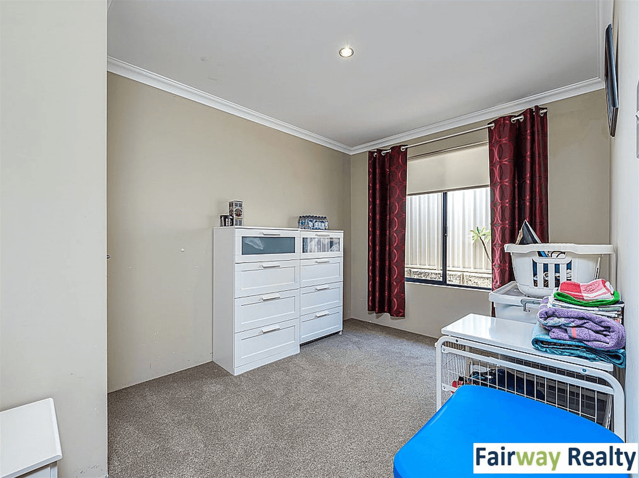 43 St Fillans Bend, WANNEROO, WA 6065