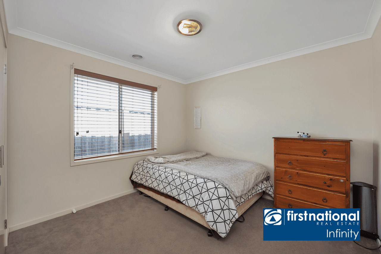 11 St Martins Boulevard, Truganina, VIC 3029