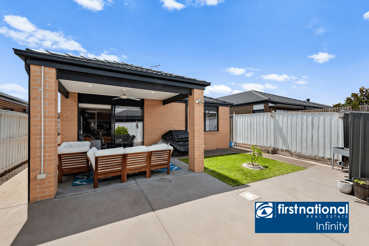 8 Austen Avenue, Officer, VIC 3809