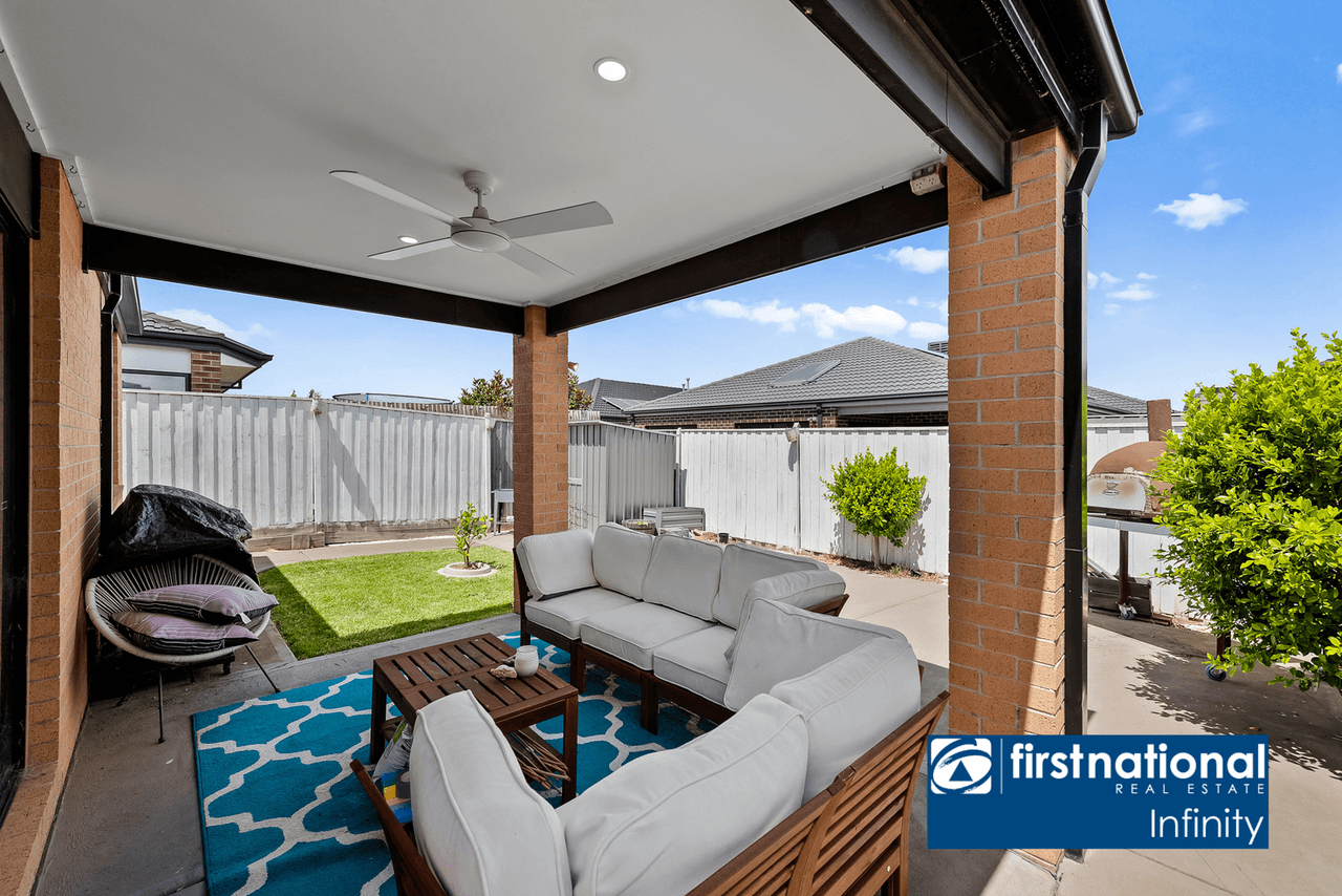 8 Austen Avenue, Officer, VIC 3809